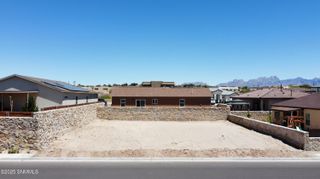 1422 Lenox Avenue, Las Cruces, NM 88005