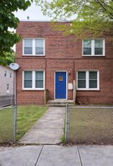 505 44TH ST NE #B, Washington, DC 20019