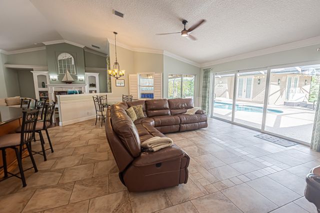 441 SE Pine Road, Port St. Lucie, Port St Lucie, FL 34984