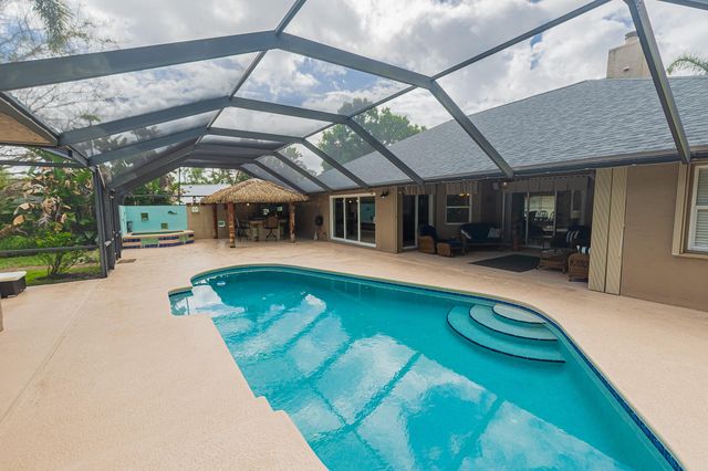 441 SE Pine Road, Port St. Lucie, Port St Lucie, FL 34984