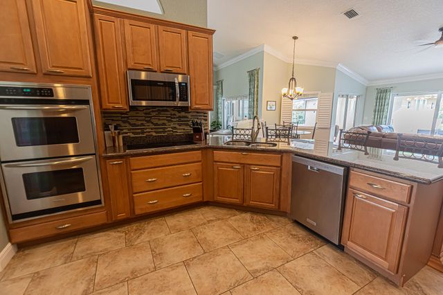 441 SE Pine Road, Port St. Lucie, Port St Lucie, FL 34984