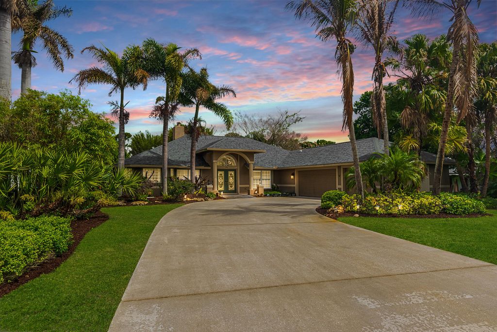 441 SE Pine Road, Port St. Lucie, Port St Lucie, FL 34984