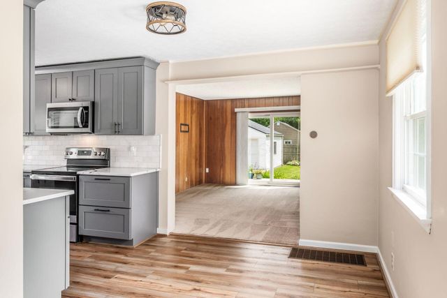 353 Blenheim Road, Columbus, OH 43214