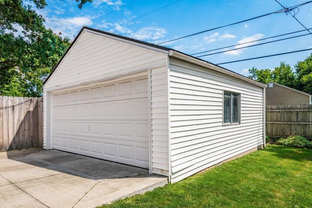 353 Blenheim Road, Columbus, OH 43214