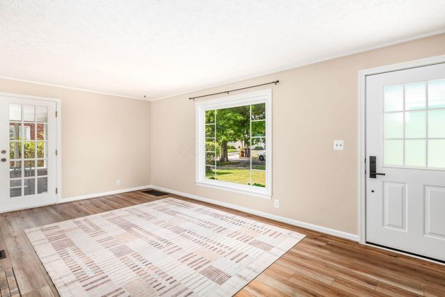 353 Blenheim Road, Columbus, OH 43214