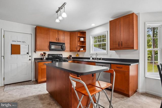 215 FAIRVIEW DR, Chestertown, MD 21620