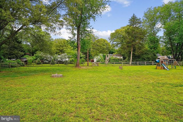 215 FAIRVIEW DR, Chestertown, MD 21620