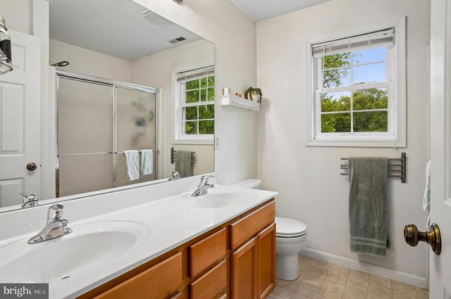 215 FAIRVIEW DR, Chestertown, MD 21620