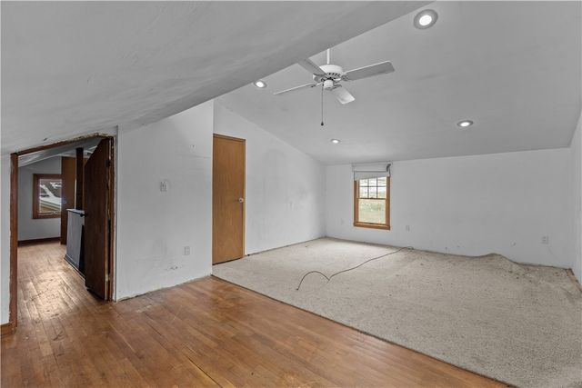 11690 Center St, North Huntingdon, PA 15642