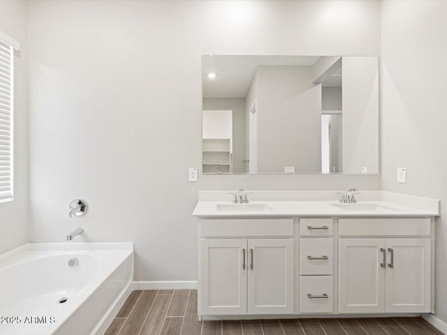 17561 W PIERSON Street, Goodyear, AZ 85395