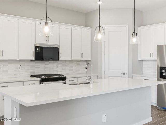 17561 W PIERSON Street, Goodyear, AZ 85395