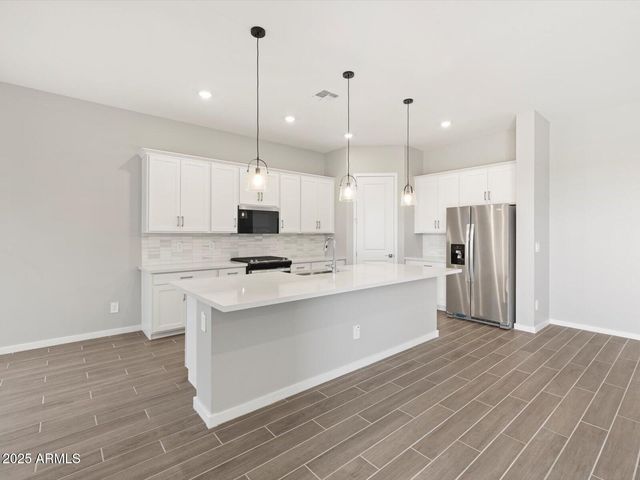 17561 W PIERSON Street, Goodyear, AZ 85395