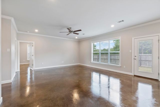 1530 CHERRY BARK Drive, Conway, AR 72034