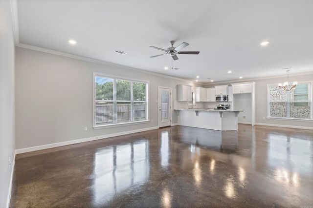 1530 CHERRY BARK Drive, Conway, AR 72034