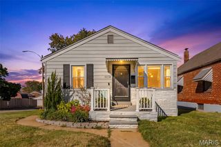 3375 Macklind Avenue, St Louis, MO 63139