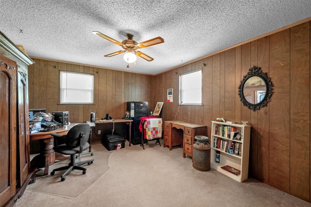 204 Christopher DR, Bruceville-eddy, TX 76524