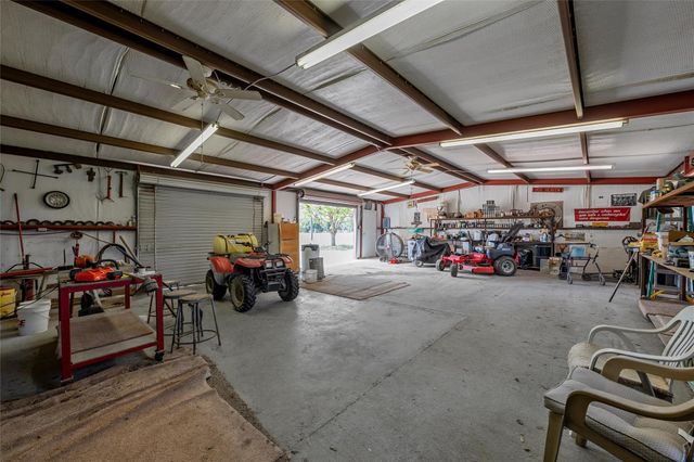 204 Christopher DR, Bruceville-eddy, TX 76524