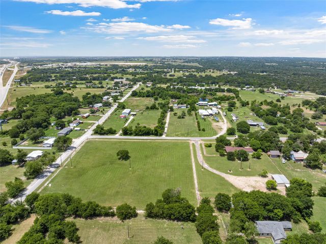 204 Christopher DR, Bruceville-eddy, TX 76524