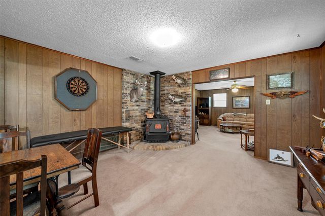 204 Christopher DR, Bruceville-eddy, TX 76524