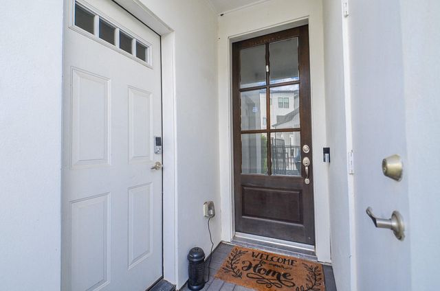 2812 Grand Fountains Drive G, Houston, TX 77054