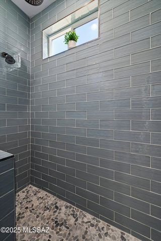 3720 E Esperero Canyon Place, Tucson, AZ 85718