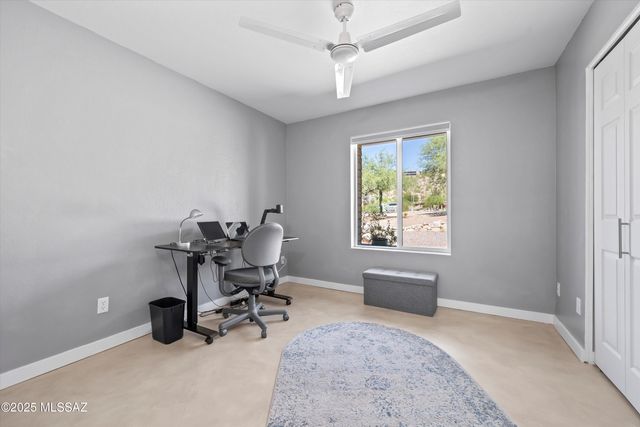 3720 E Esperero Canyon Place, Tucson, AZ 85718