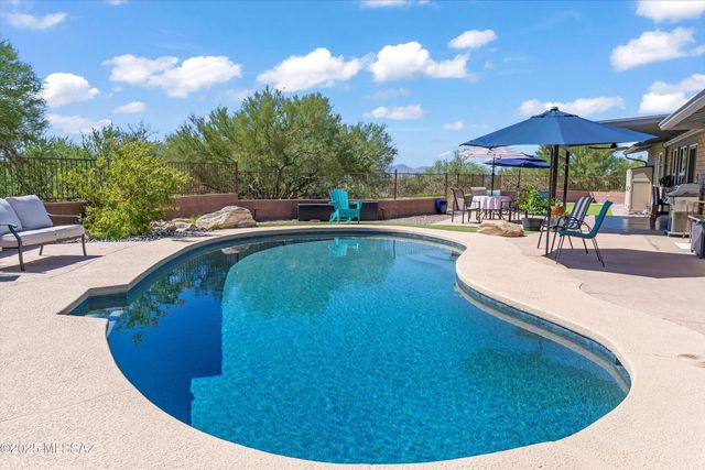 3720 E Esperero Canyon Place, Tucson, AZ 85718