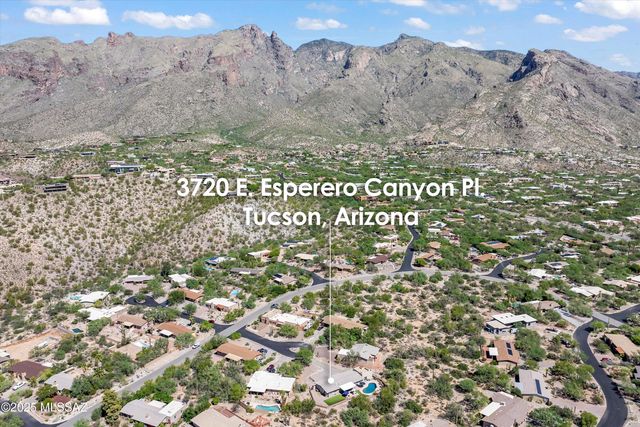 3720 E Esperero Canyon Place, Tucson, AZ 85718