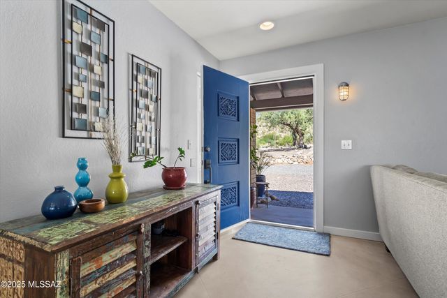 3720 E Esperero Canyon Place, Tucson, AZ 85718