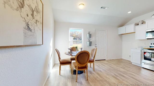 29119 E 80th Street S, Broken Arrow, OK 74014