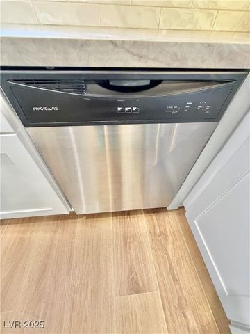 1505 FLAG Circle, Las Vegas, NV 89102