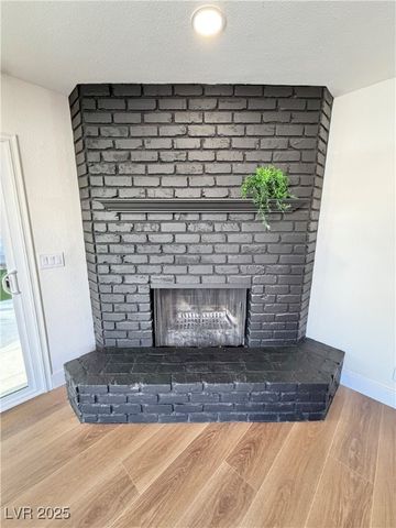 1505 FLAG Circle, Las Vegas, NV 89102