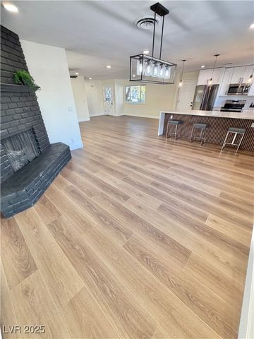 1505 FLAG Circle, Las Vegas, NV 89102