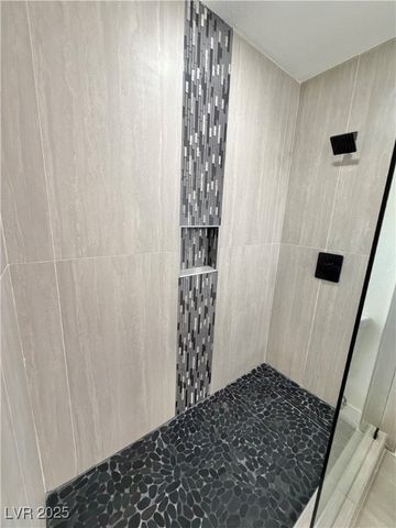 1505 FLAG Circle, Las Vegas, NV 89102