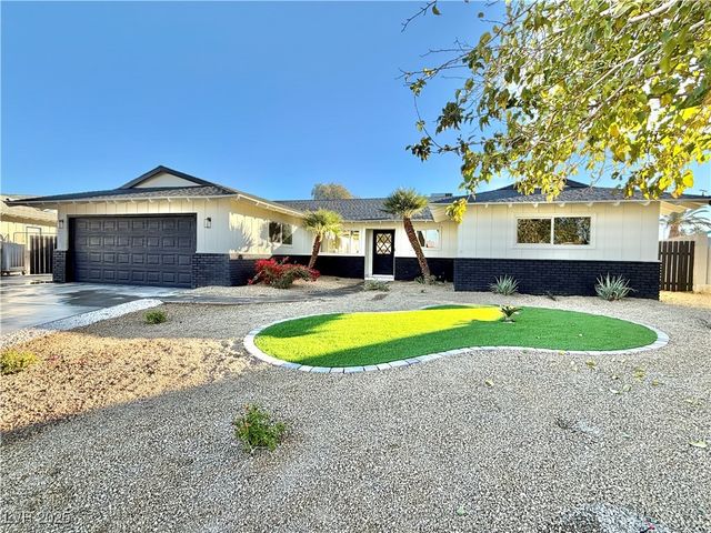 1505 FLAG Circle, Las Vegas, NV 89102