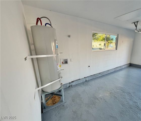 1505 FLAG Circle, Las Vegas, NV 89102