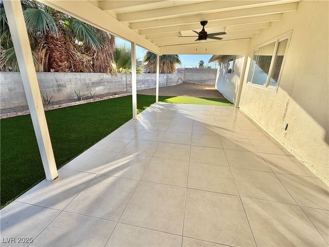 1505 FLAG Circle, Las Vegas, NV 89102