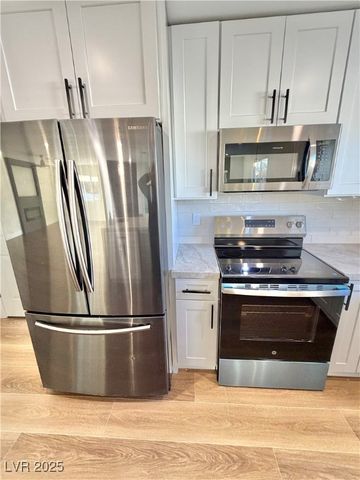 1505 FLAG Circle, Las Vegas, NV 89102