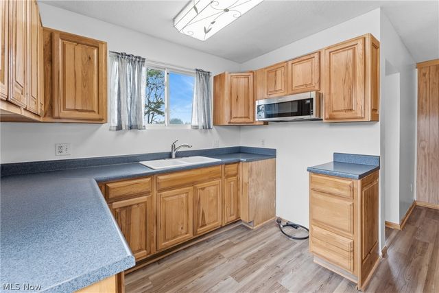 2906 Lincoln Way NW, Massillon, OH 44647