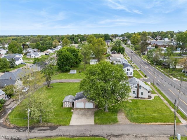 2906 Lincoln Way NW, Massillon, OH 44647