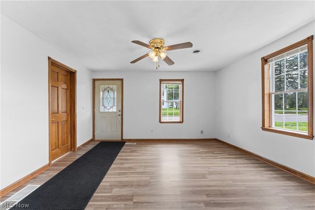 2906 Lincoln Way NW, Massillon, OH 44647