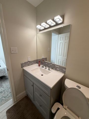 5515 Strack Road 121, Houston, TX 77069