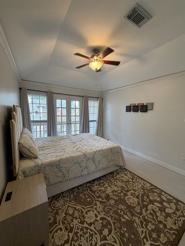 5515 Strack Road 121, Houston, TX 77069