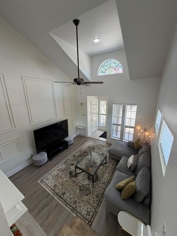 5515 Strack Road 121, Houston, TX 77069