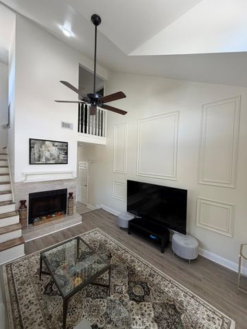 5515 Strack Road 121, Houston, TX 77069