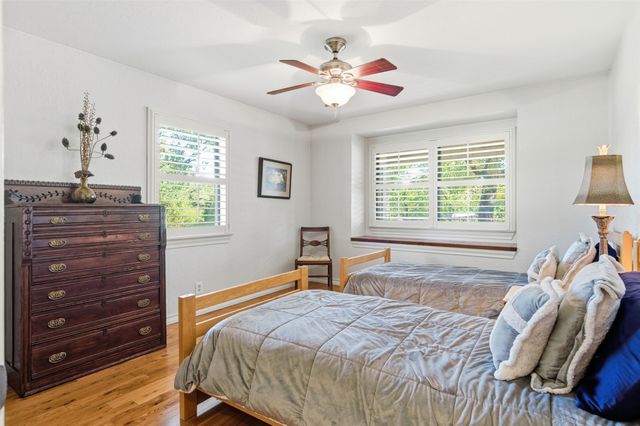 116 Cromeans Street, Jacksboro, TX 76458