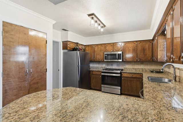 116 Cromeans Street, Jacksboro, TX 76458