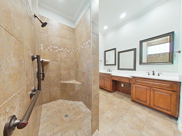 270 Lake Grove Drive, Coldspring, TX 77331