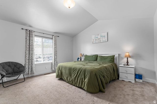 1367 W FORT ROCK DR, Saratoga Springs, UT 84045