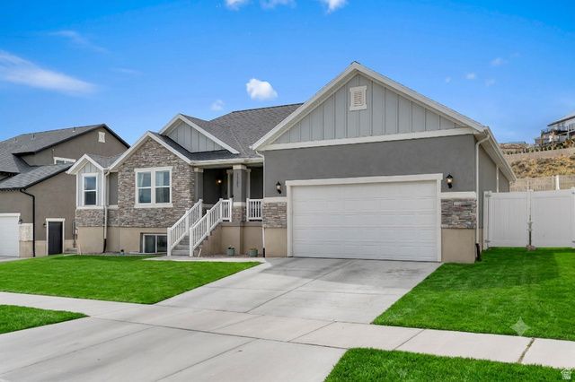 1367 W FORT ROCK DR, Saratoga Springs, UT 84045